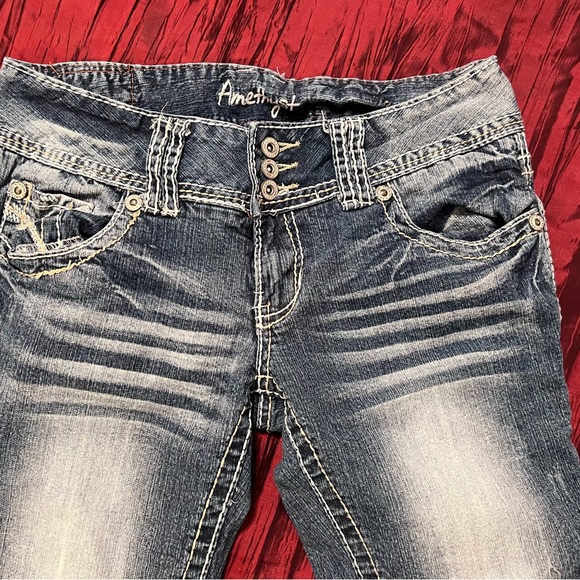 Amethyst crop jeans 🥰 - Picture 7 of 7